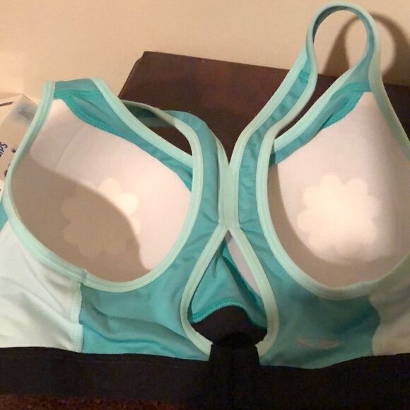 COPY - Champion Duo Dry Sports Bra - Picture 5 of 6